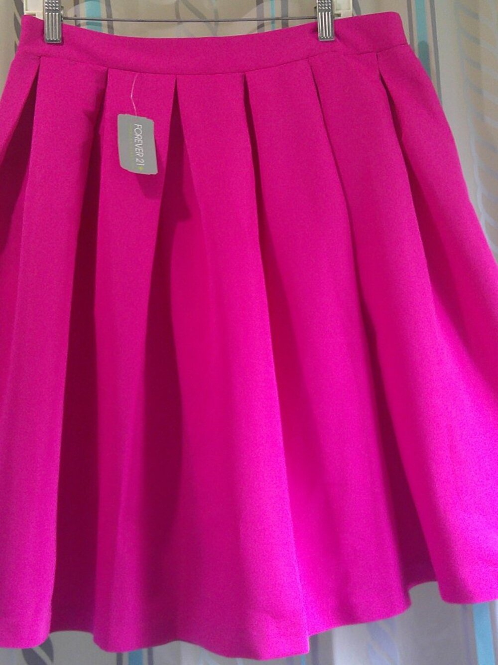 NWT "Forever 21" Pleated Fuchsia Romantic A-Line SKIRT Sz 0X (Sz 16)